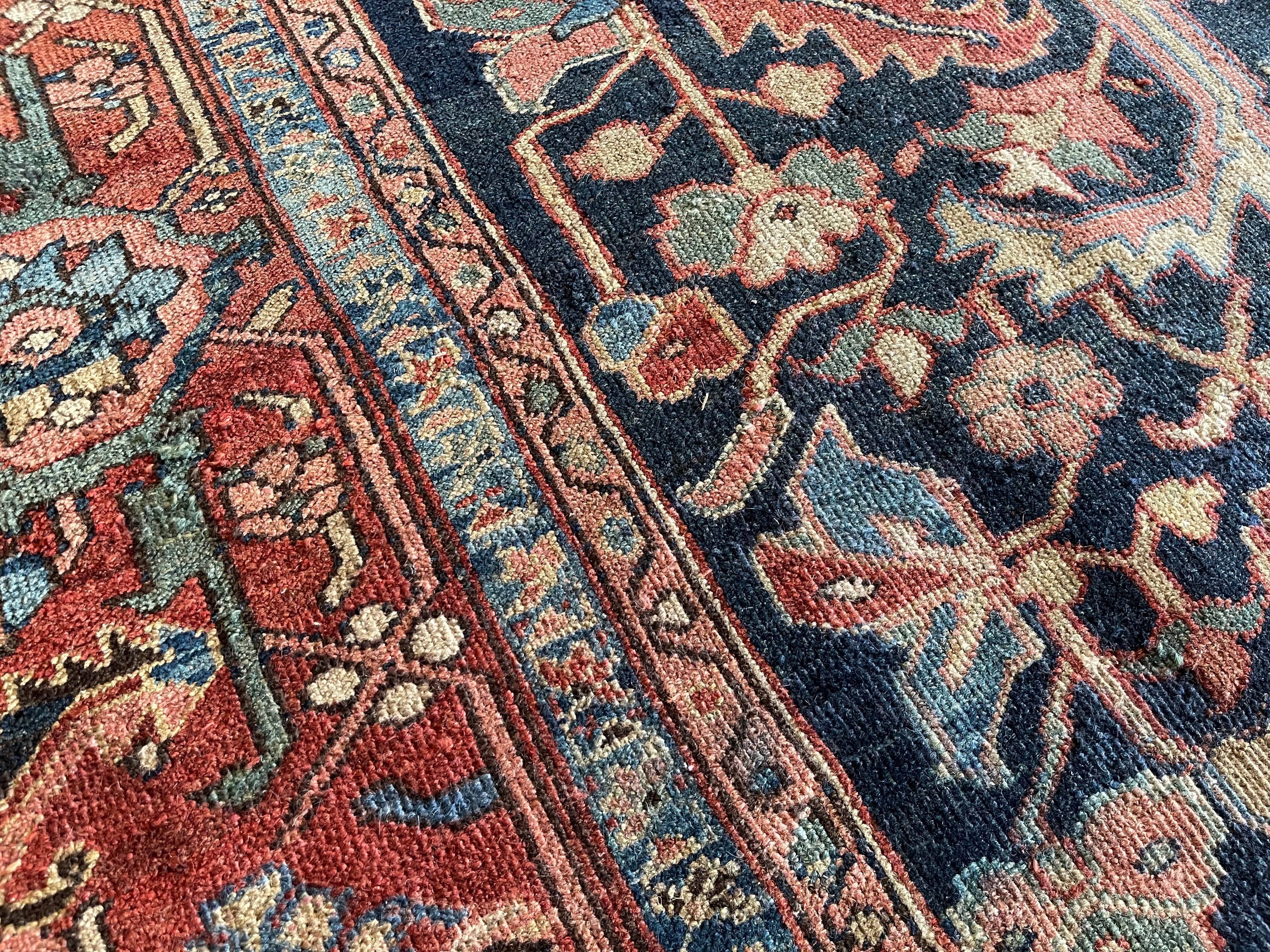 9.9' x 12.6' #3530 - Serapi Rug - Image 3