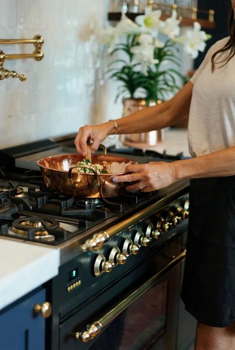 Copper Fait Tout Pan, Brass Handle - Image 3