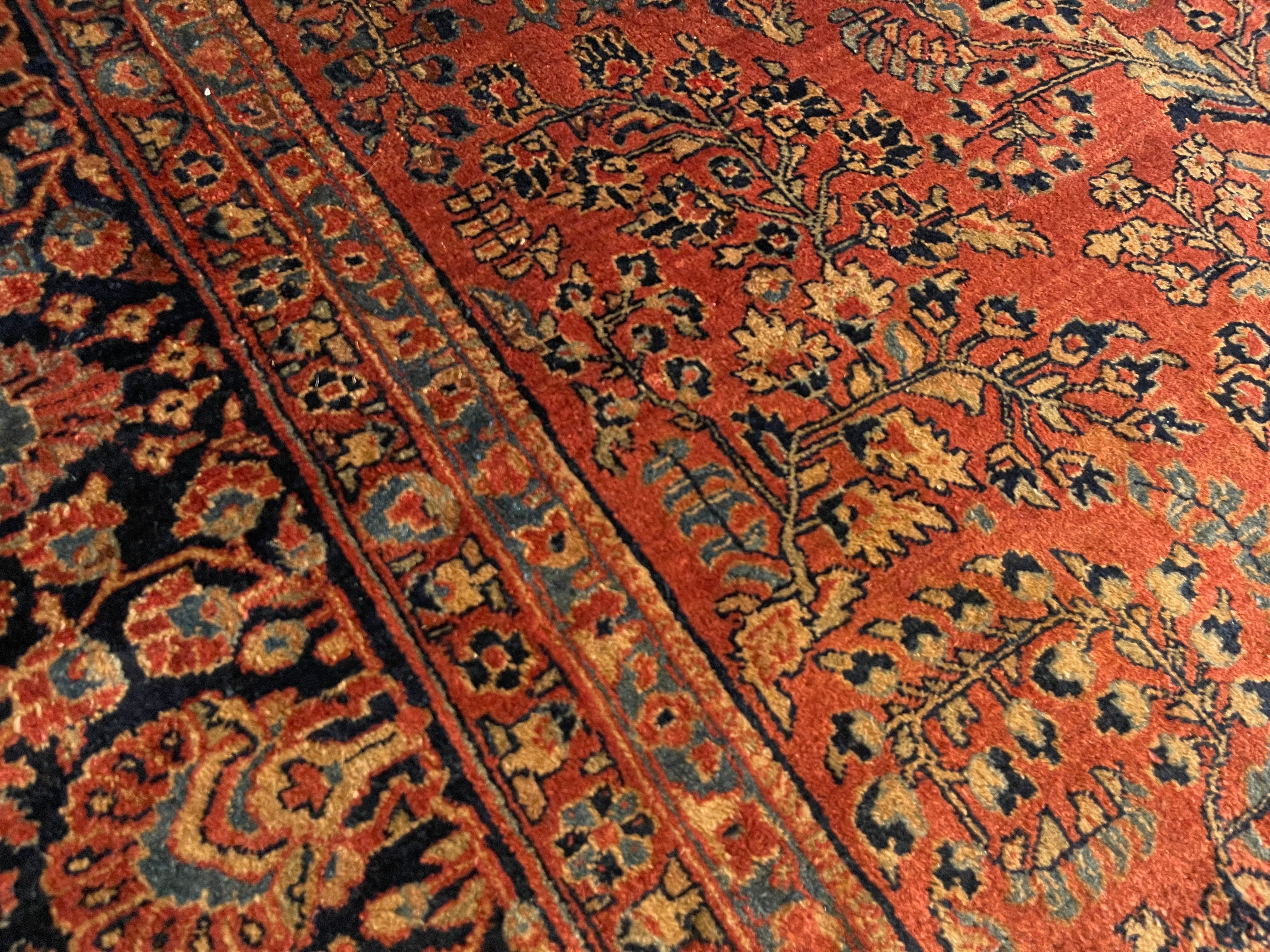 8.1' x 9.10' #2047 Sarouk Rug - Image 3